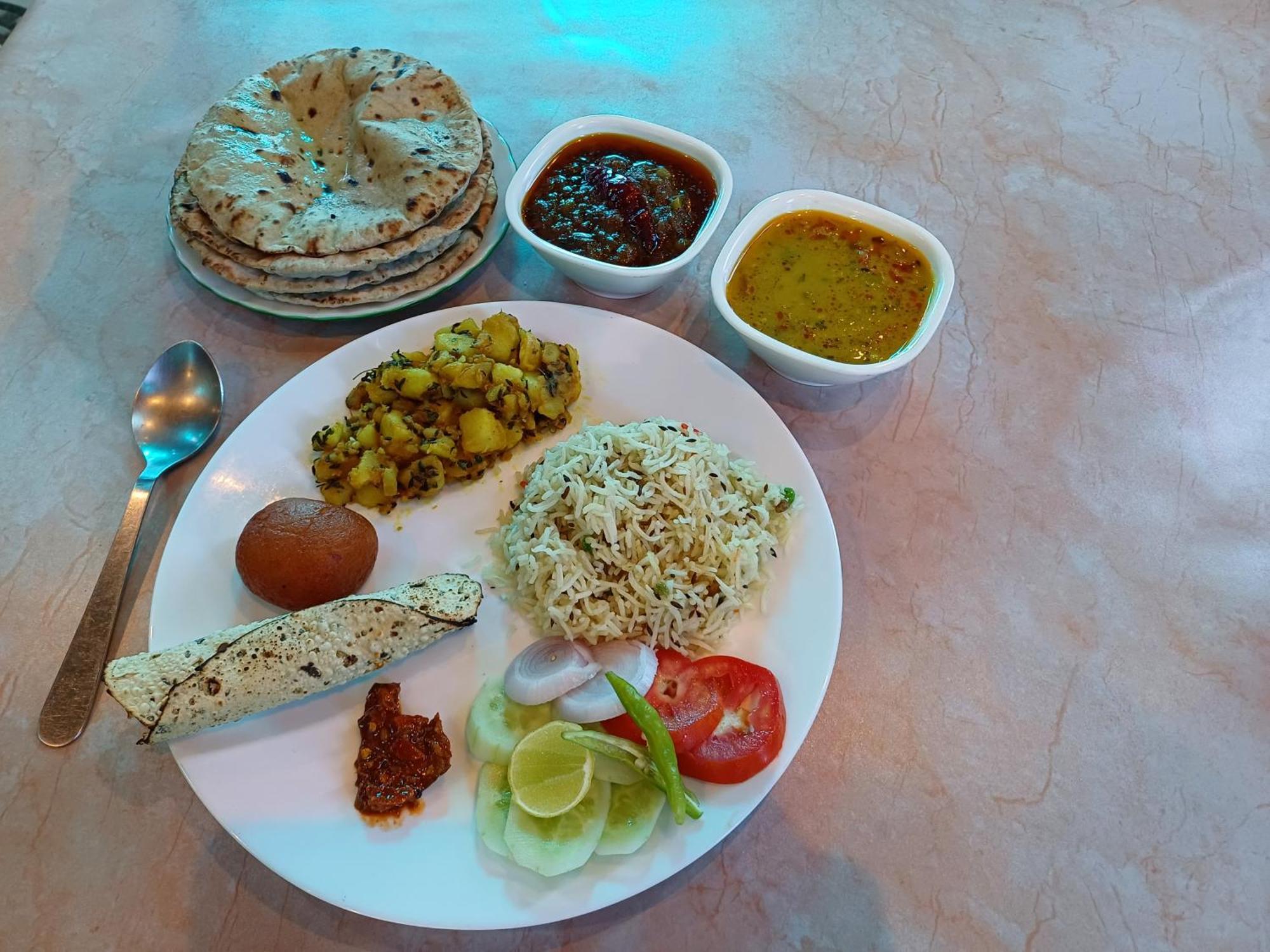 Baba Paying Guest House Varanasi Ngoại thất bức ảnh