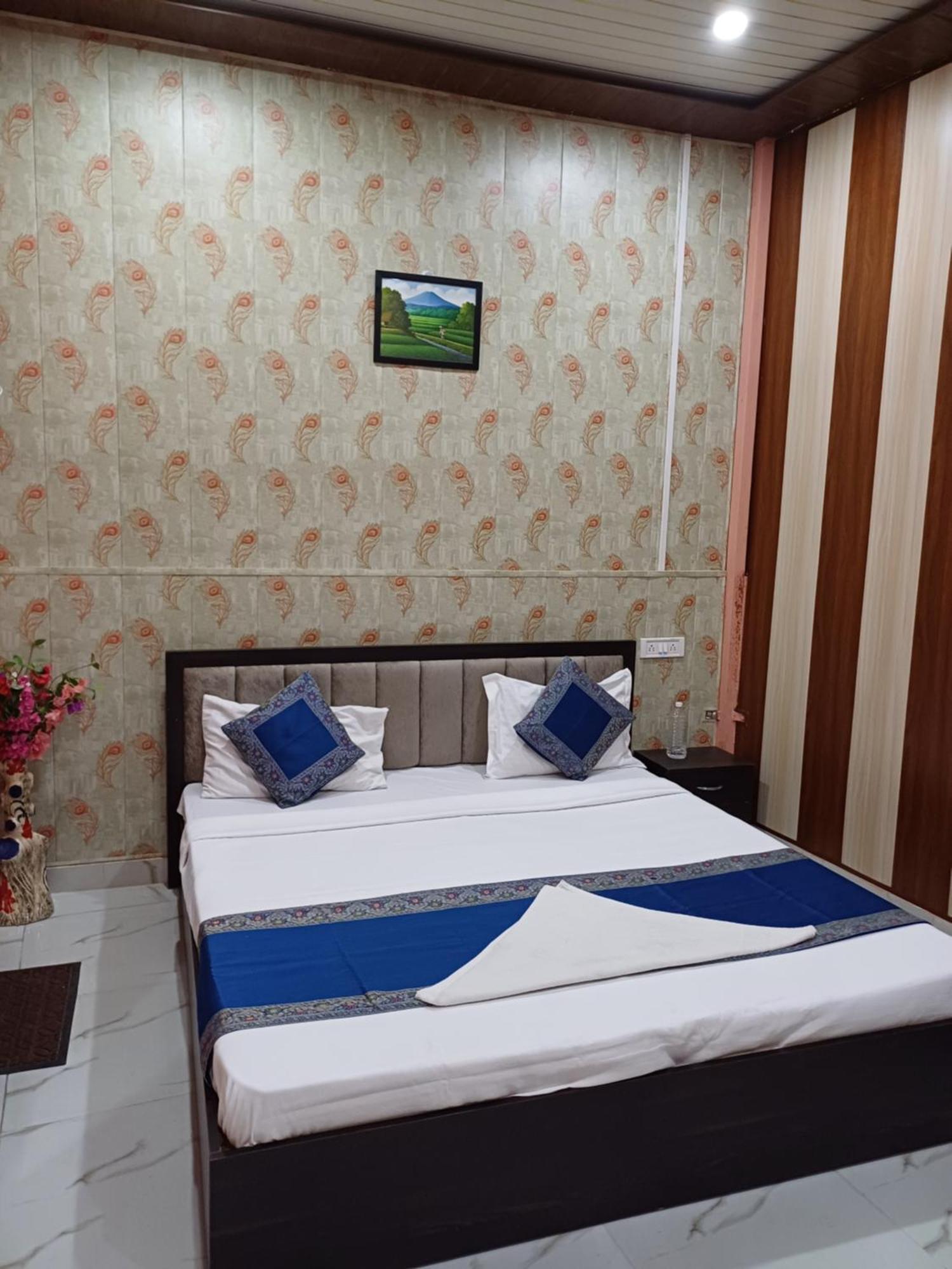 Baba Paying Guest House Varanasi Ngoại thất bức ảnh